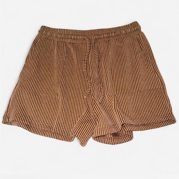 Lounge Set - Picture 3 of 4